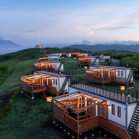 Вилла The Glamping 箱根十国峠 Miyakami Экстерьер фото