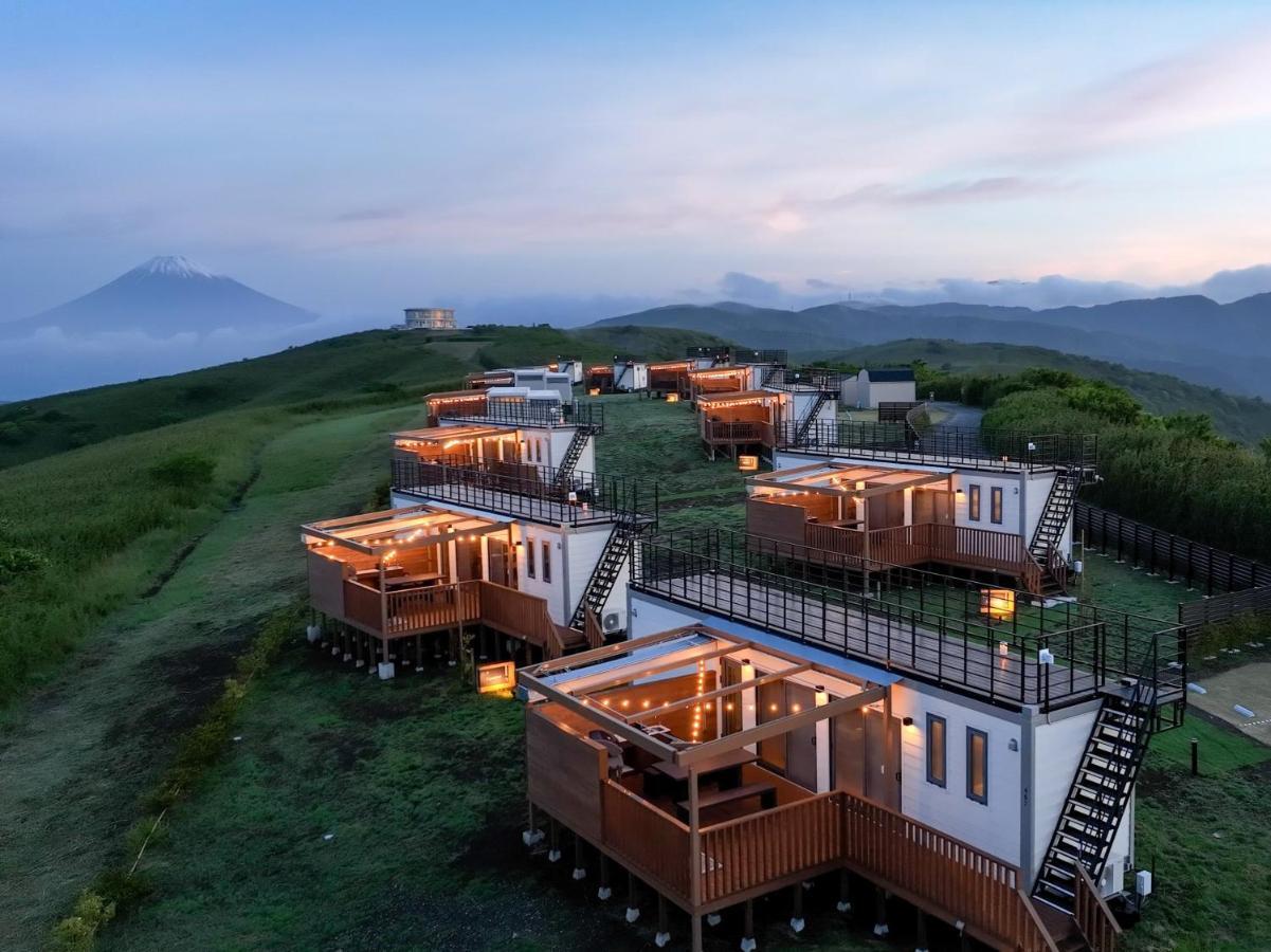 Вилла The Glamping 箱根十国峠 Miyakami Экстерьер фото