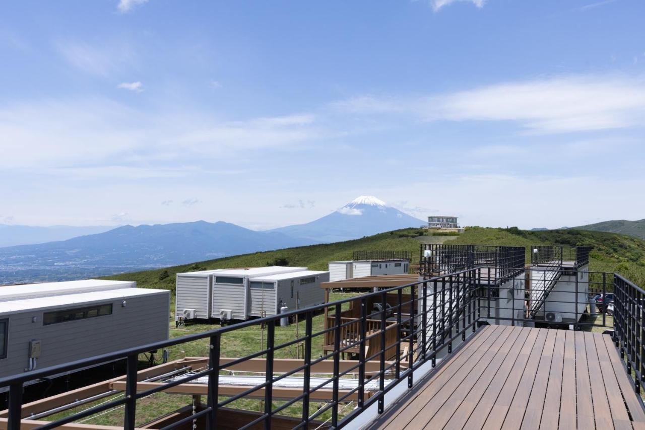 Вилла The Glamping 箱根十国峠 Miyakami Экстерьер фото
